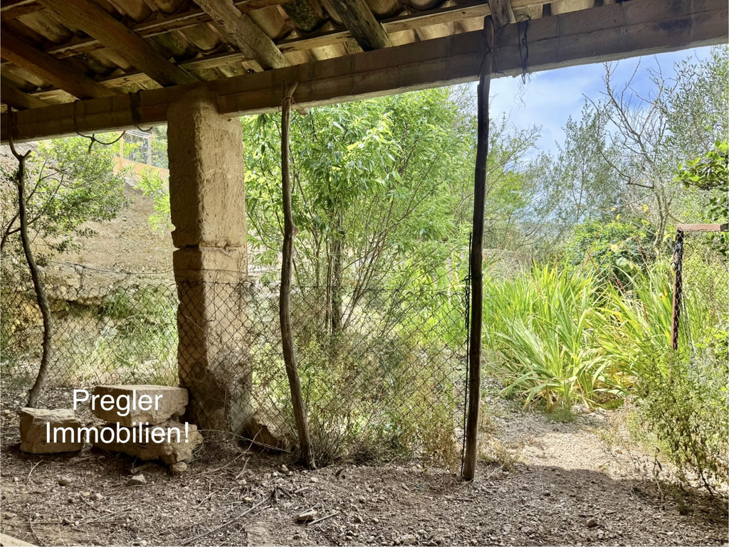 Dulce Edificio Agrario
